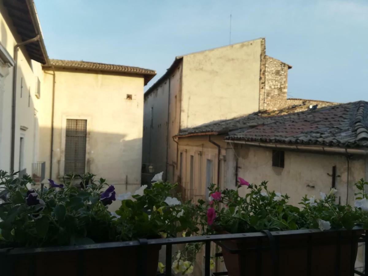 Bed and Breakfast Il Viandante Sulmona Exterior foto